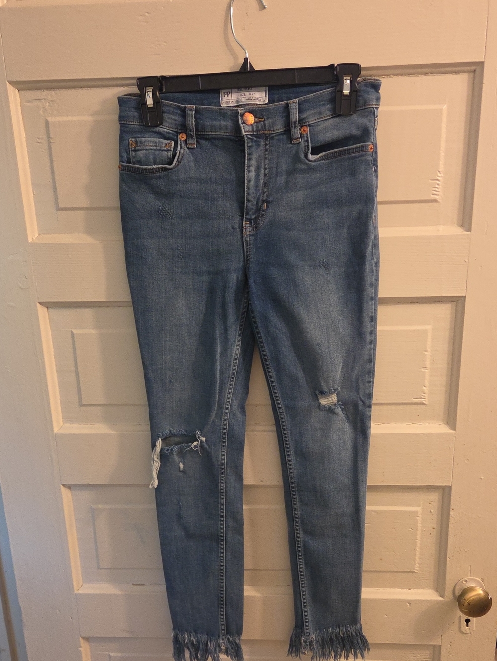 Free People Medium Blue Distressed Ankle Jeans with Frayed Hem